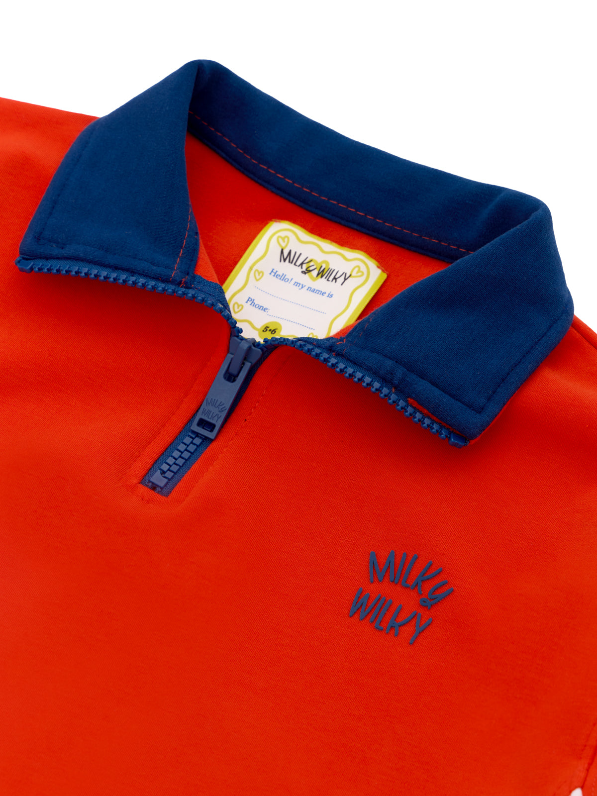 Dik Yaka Yarım Fermuarlı Sweatshirt